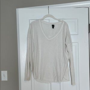 Wild Fable Cream V-Neck Long Sleeve Top